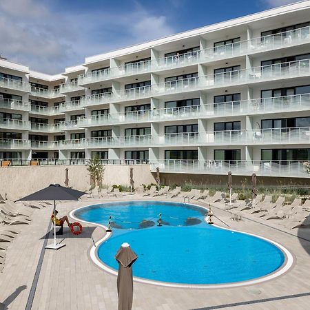 Polanki Aqua Apartment With Parking By Renters Prestige Kołobrzeg Buitenkant foto