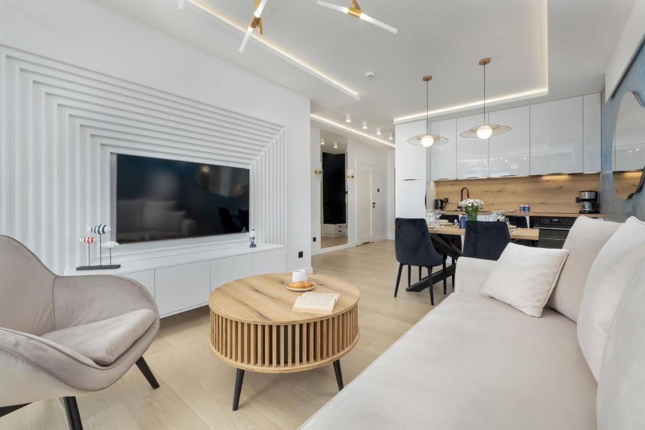Polanki Aqua Apartment With Parking By Renters Prestige Kołobrzeg Buitenkant foto