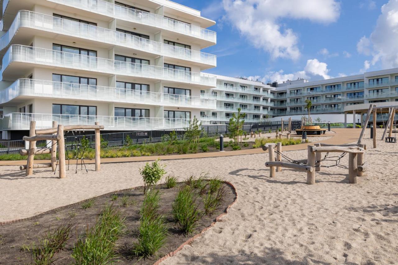 Polanki Aqua Apartment With Parking By Renters Prestige Kołobrzeg Buitenkant foto
