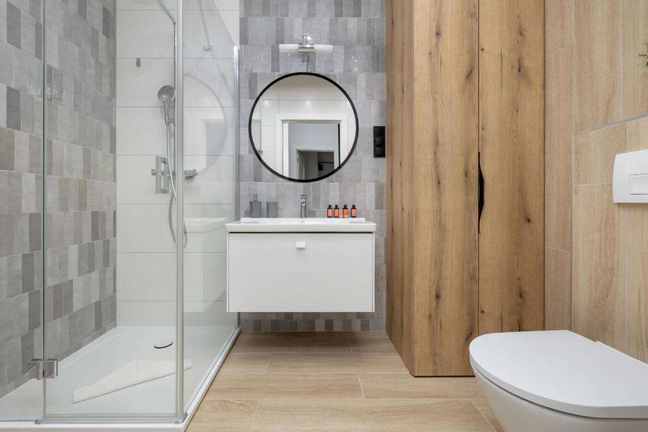 Polanki Aqua Apartment With Parking By Renters Prestige Kołobrzeg Buitenkant foto