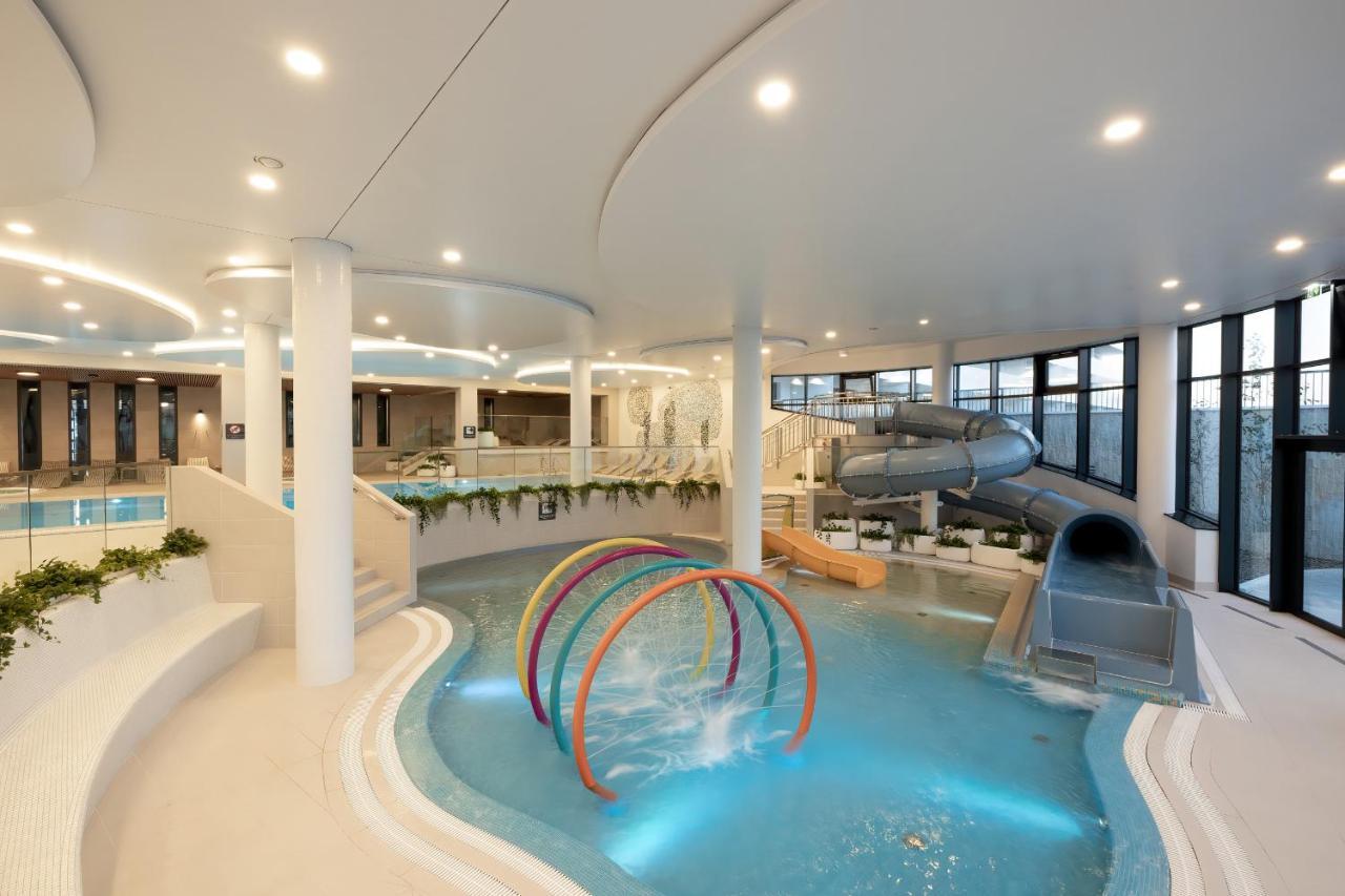 Polanki Aqua Apartment With Parking By Renters Prestige Kołobrzeg Buitenkant foto