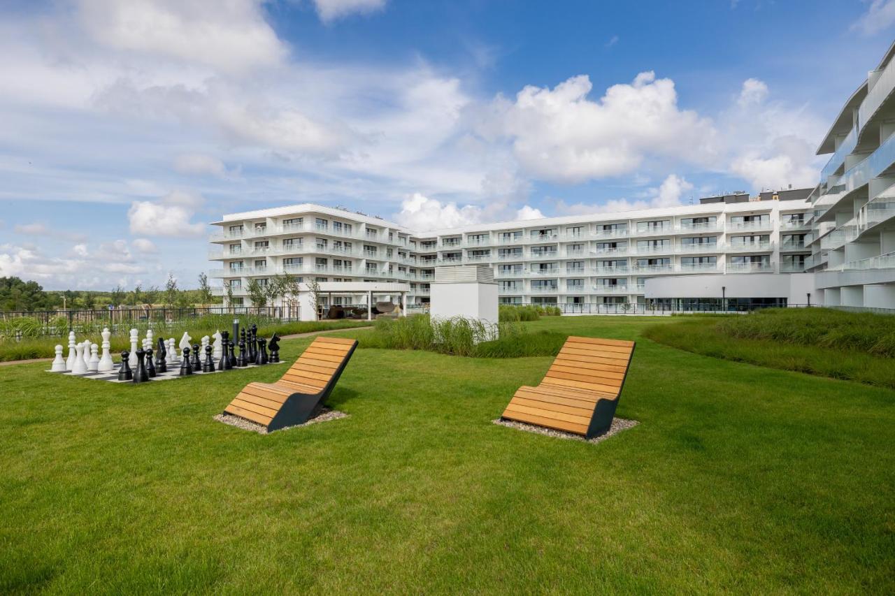 Polanki Aqua Apartment With Parking By Renters Prestige Kołobrzeg Buitenkant foto