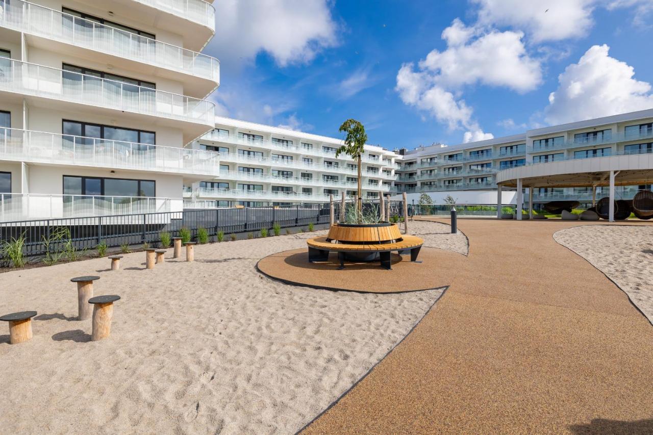 Polanki Aqua Apartment With Parking By Renters Prestige Kołobrzeg Buitenkant foto